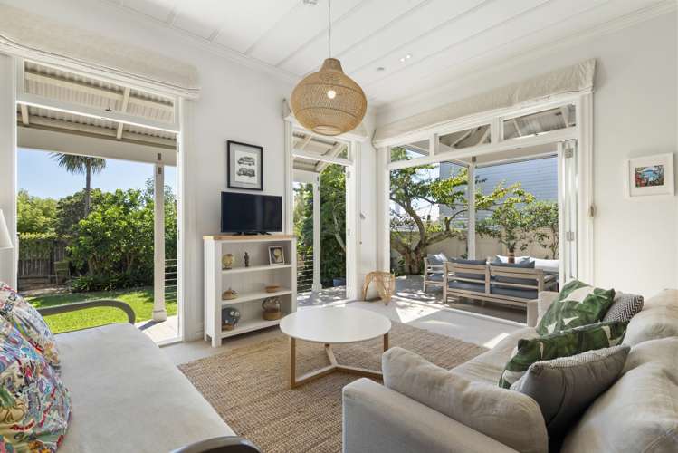 63 Vauxhall Road Devonport_6