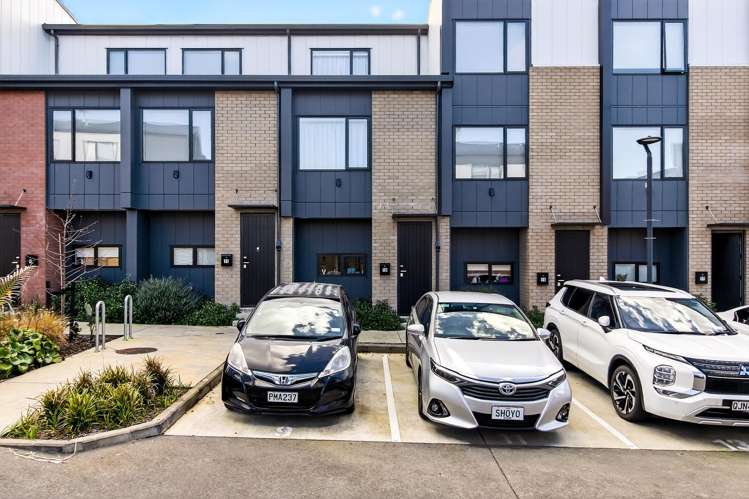 13 Parkwood Avenue Westgate_23