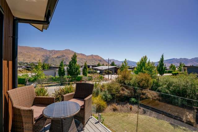 9 Kirimoko Crescent Wanaka_1