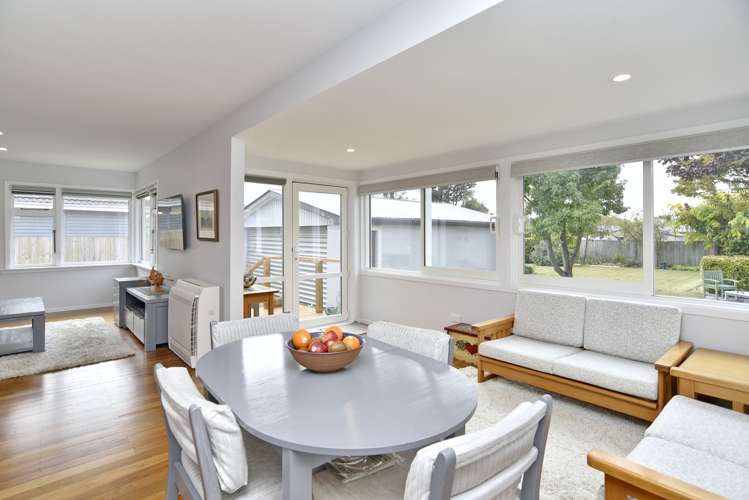 210 Avonhead Road Avonhead_6