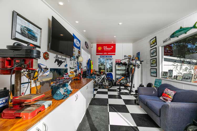 215 Lonely Track Road Albany Heights_32