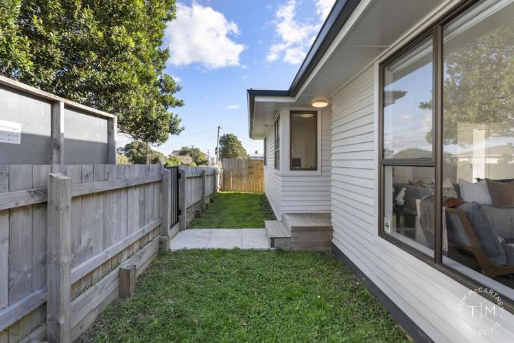 54 Myers Road Manurewa East_11