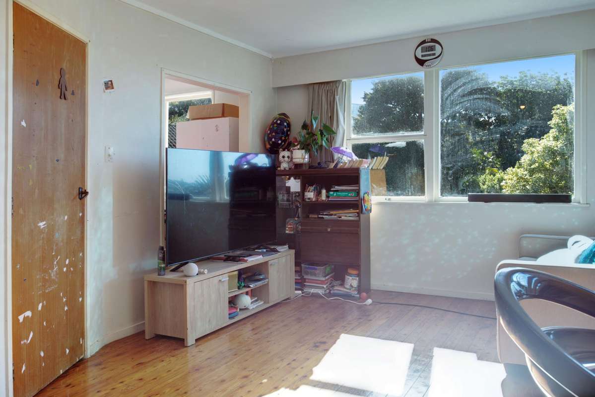 6/64a Ngatiawa Street_5