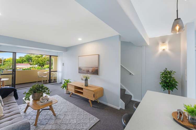 3/337 Armagh Street Linwood_1