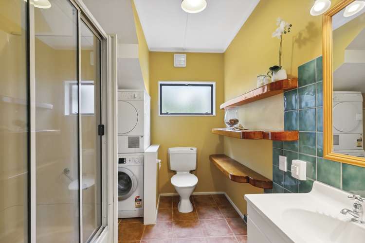 25 Happy Valley Road Owhiro Bay_24