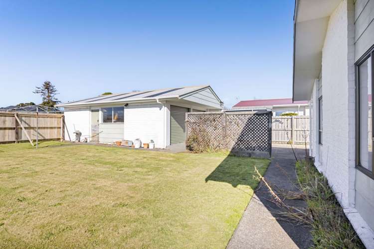 11 Towai Street Inglewood_14