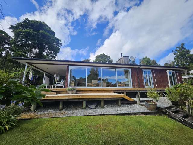 First time on the market - a private retreat