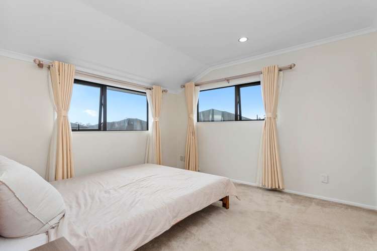 95 Medallion Drive Oteha_21