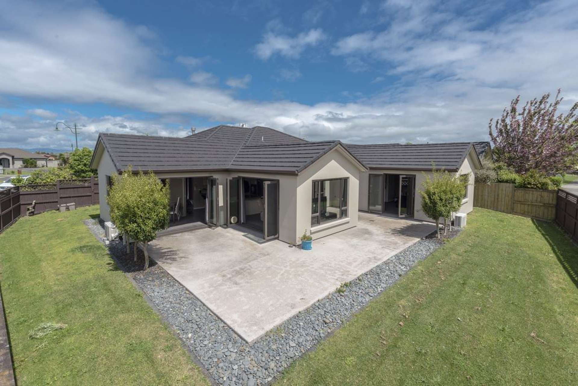 12 Holly Place Rototuna North_0