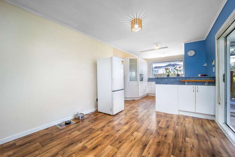 24 Tania Place Blockhouse Bay_17