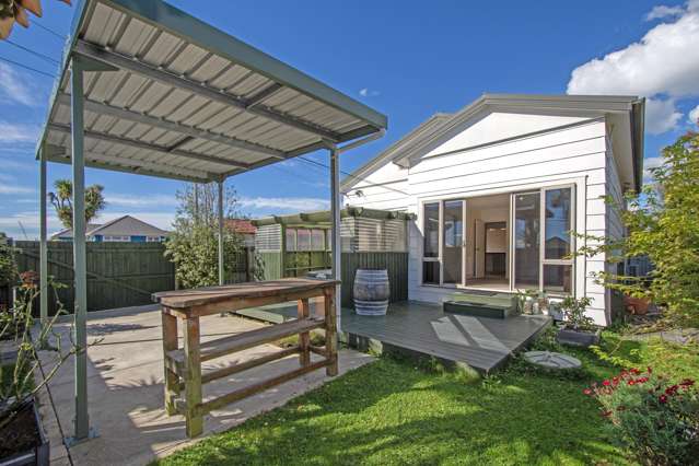 66 St Johns Street Woolston_1