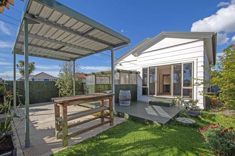 66 St Johns Street Woolston_1