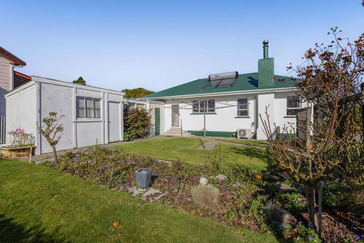 22 Burns Street Hawera_16