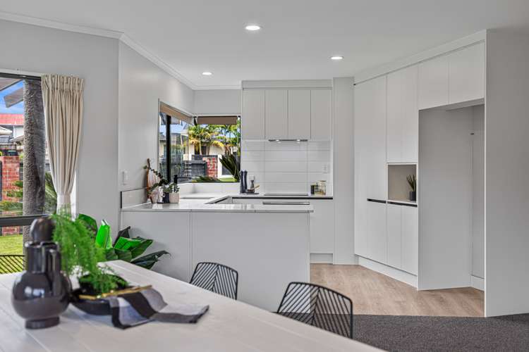 6 Bayfair Drive Mount Maunganui_6