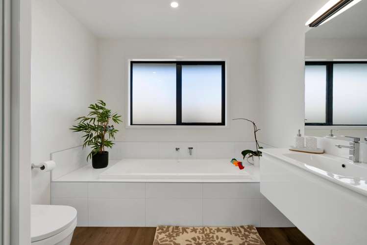 17 Longstaff Drive Bell Block_24