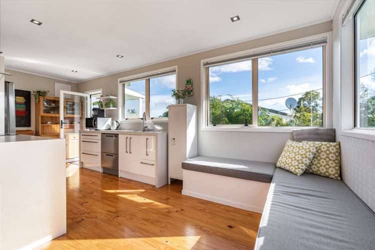 1/9 Mayburn Road Te Atatu Peninsula_9