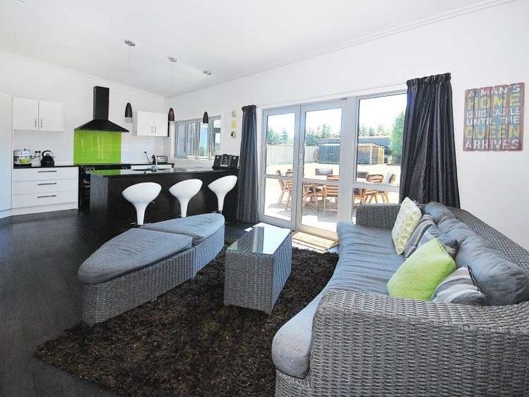 14 Gimson Street Solway_3