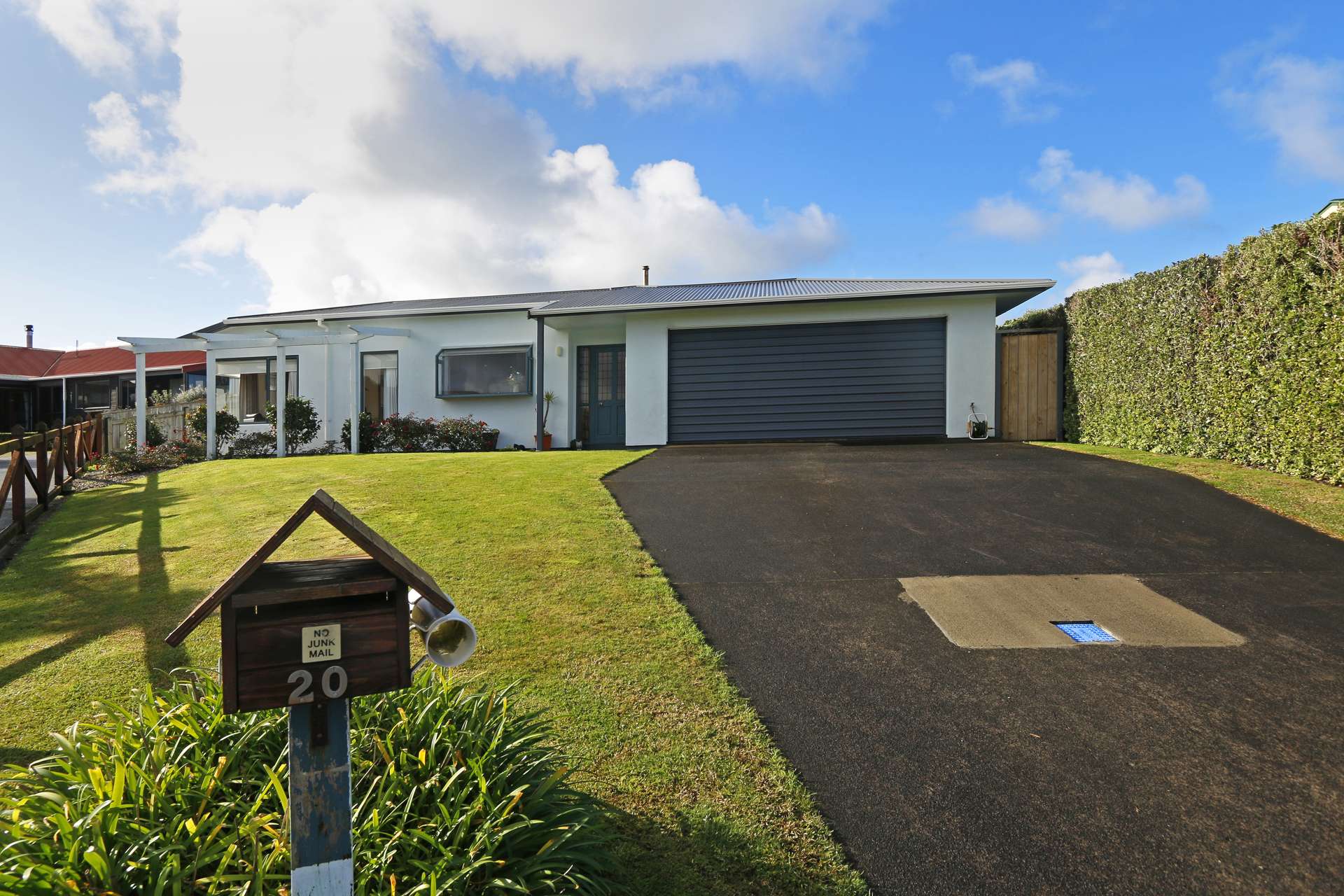 20 Pohutukawa Drive Opunake_0