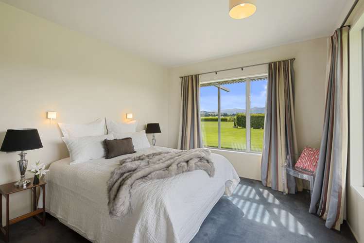 880 Auchenflower Road Darfield_11