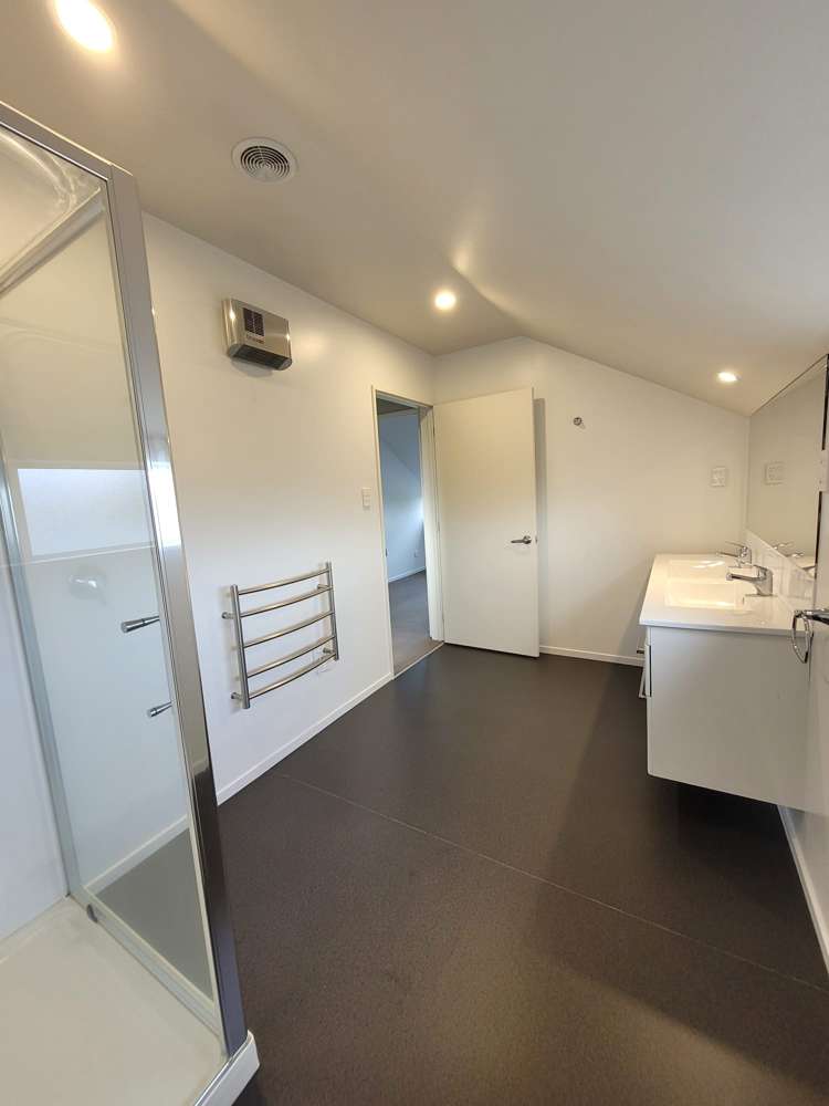 22 Croftwood Lane Harewood_33