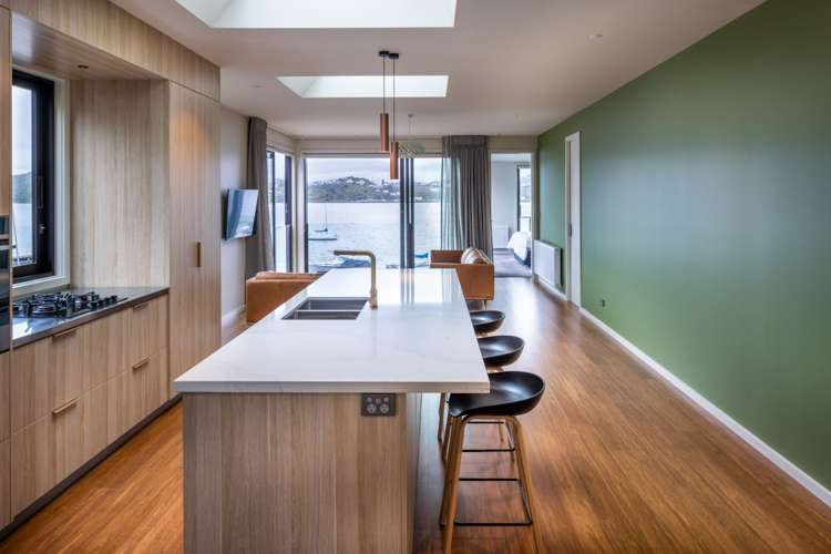 460A Evans Bay Parade 1277_1