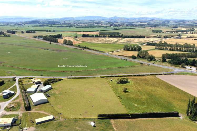 27 Mandeville Kingston Crossing Road Mandeville_16