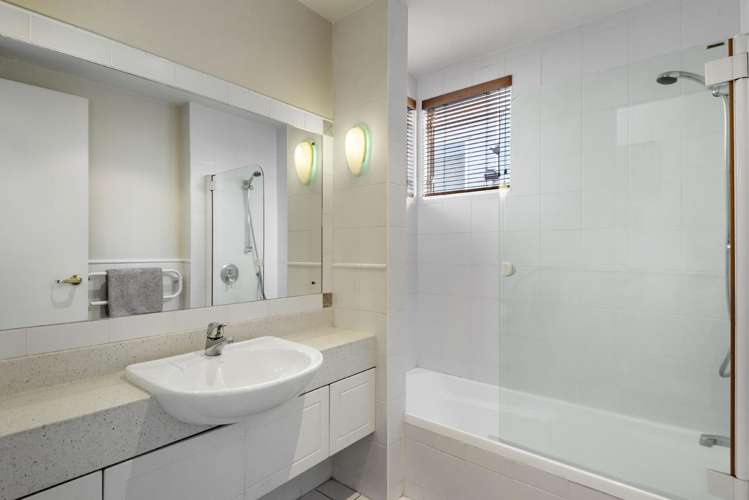 11 Joseph Banks Terrace Remuera_27