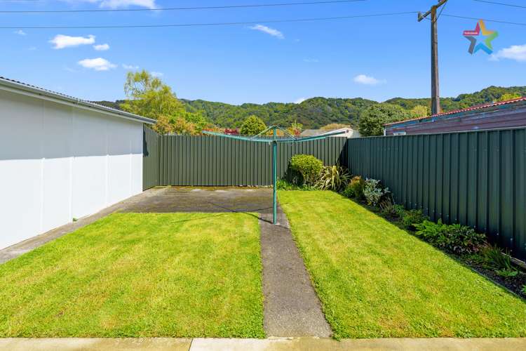 73 Karamu Crescent Wainuiomata_14