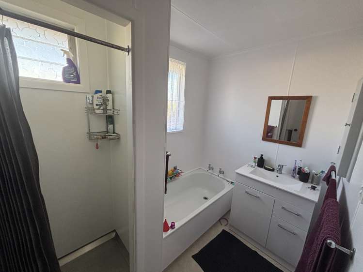 22 Lancaster Crescent Tokoroa_13