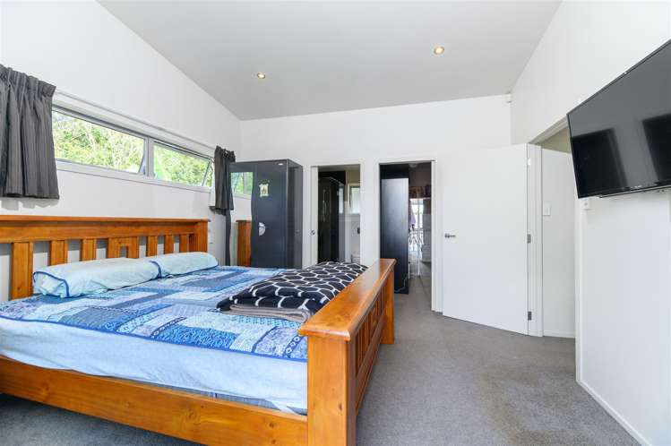 140a Solar Road Glen Eden_3