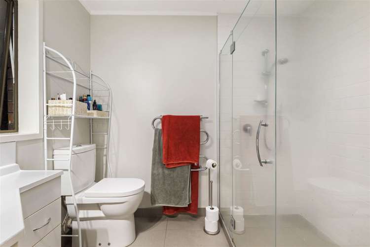 64 Newhaven Terrace Mairangi Bay_7