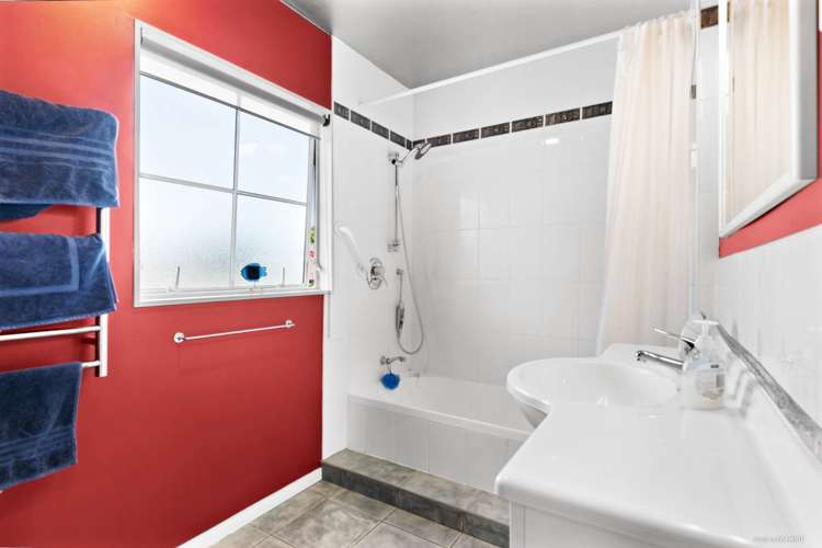 3 Bannings Way Hobsonville_13