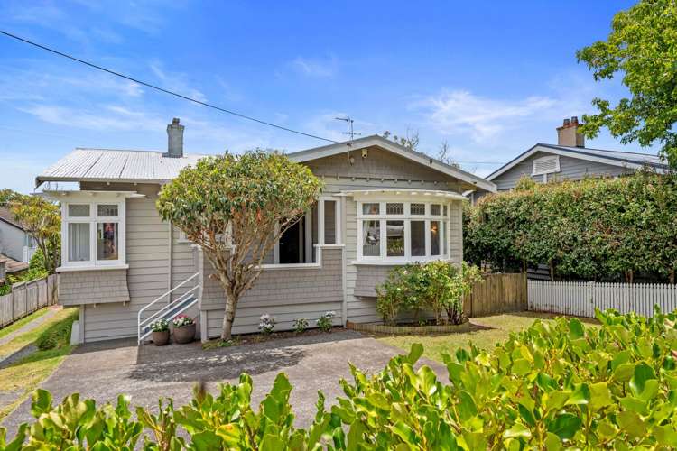26 Aramoana Avenue_0