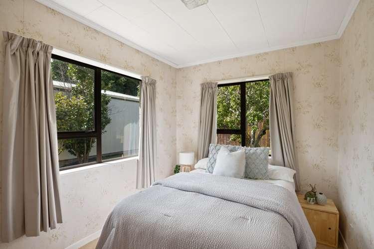 8 Warrimoo Street Paraparaumu_11