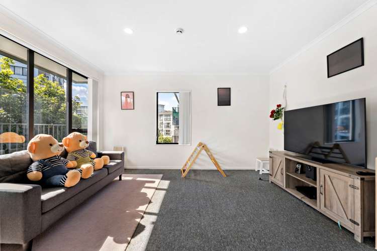 2I/1 Wadier Place Henderson_11