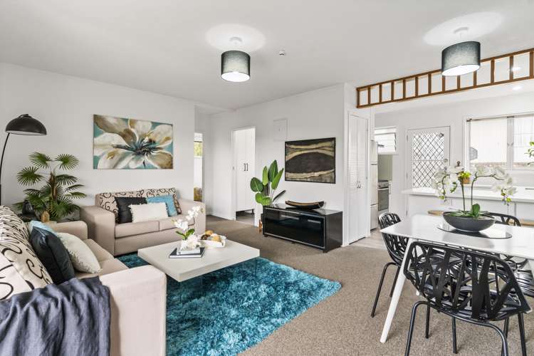 2/23 Taitua Drive Te Atatu South_1