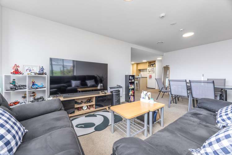 1K/27 Morning Star Place Mount Albert_4