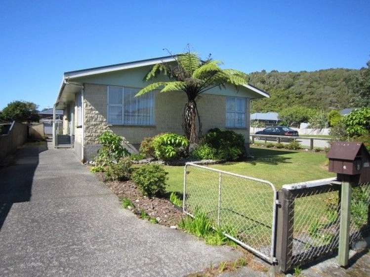 3 Jamieson Road Karoro_2