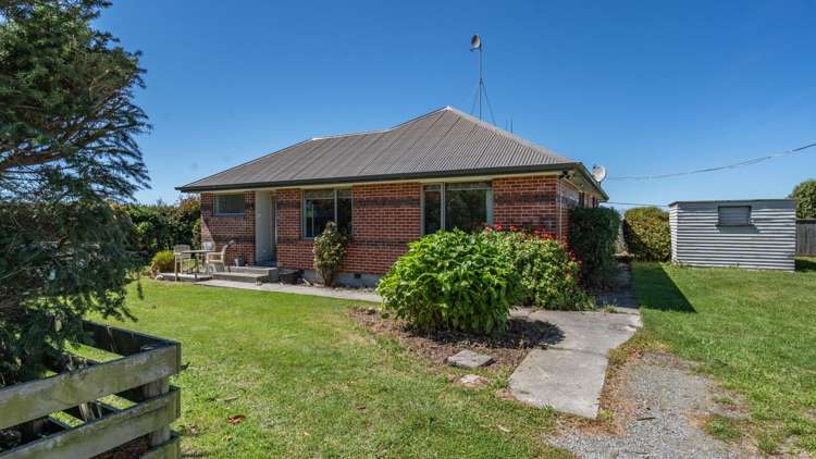 2322 Back Track Mitcham_20