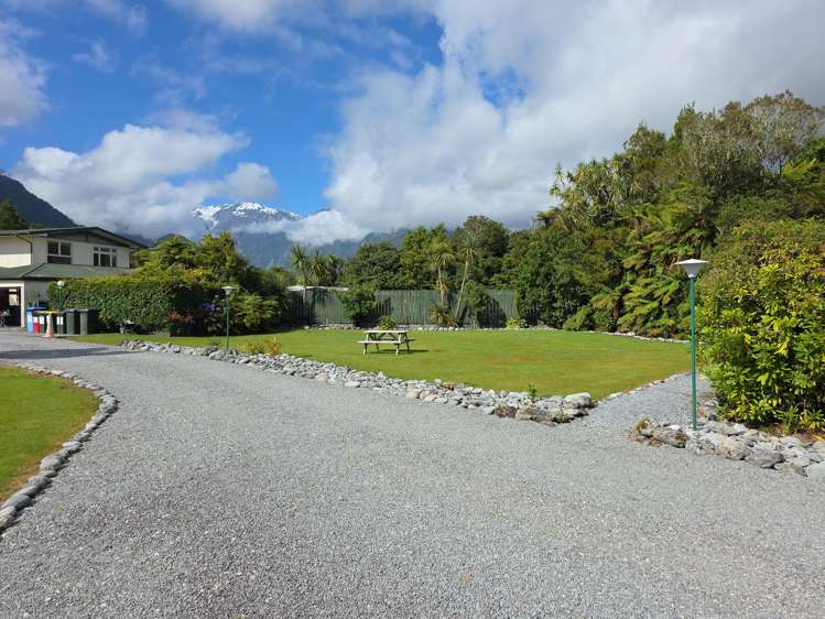 2830 Franz Josef Highway Franz Josef Glacier_49