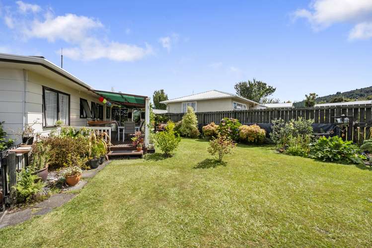 18 Susan Street Pukehangi_14