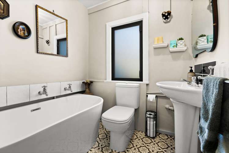 507 Shakespeare Terrace Bluff Hill_14