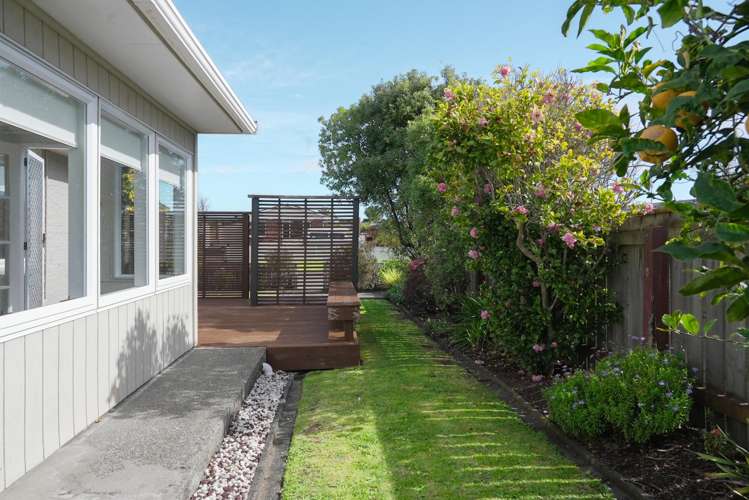 37A Toru Road Paraparaumu Beach_13