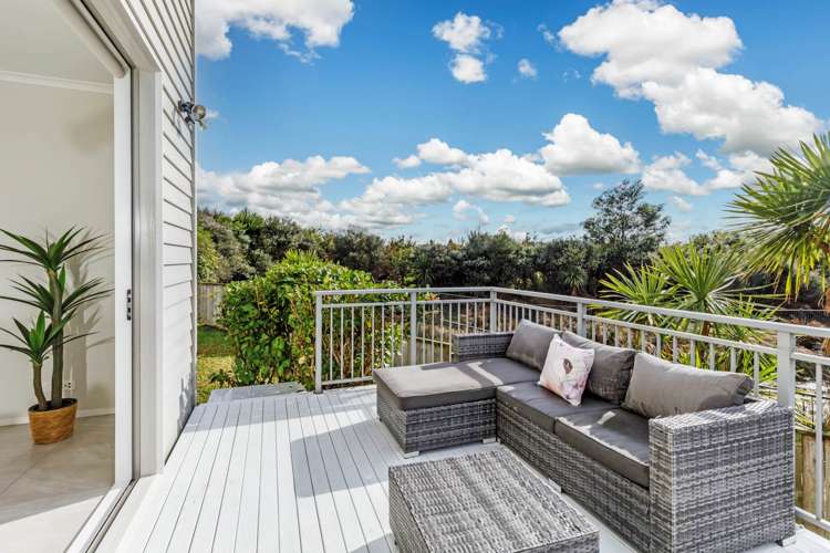 75 Mackay Drive Greenhithe_23