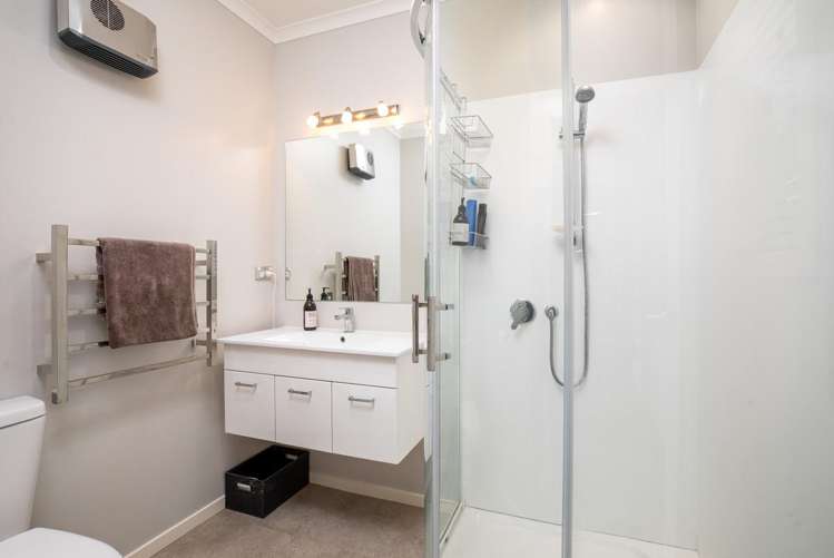 15 Houlahan Street Clyde_12