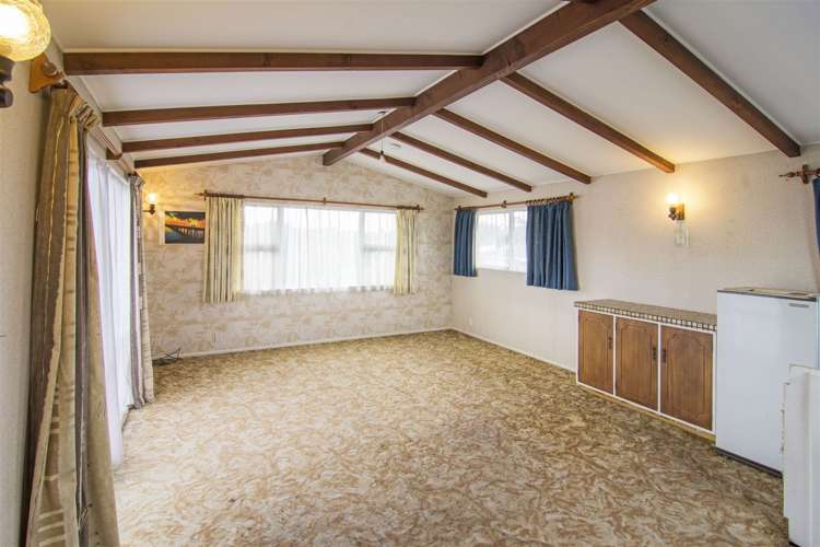 41 South Road Masterton_13