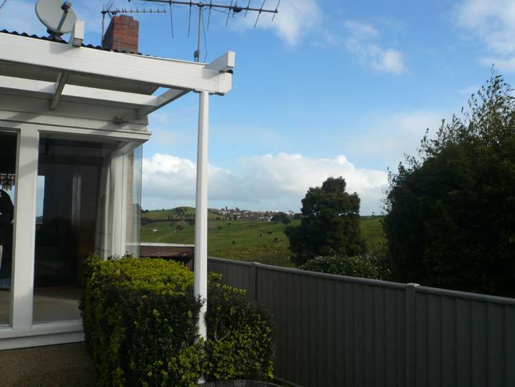 167 Redoubt Road Flat Bush_4