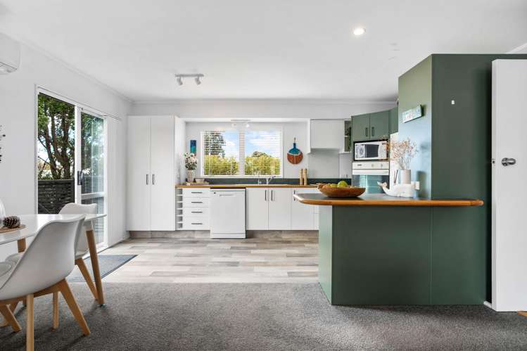 105 McKellar Place_5