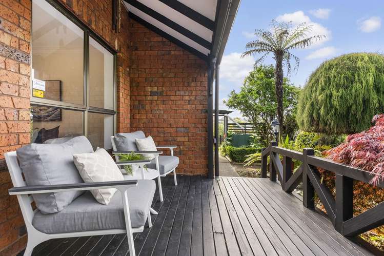 1/877 Beach Road Waiake_10