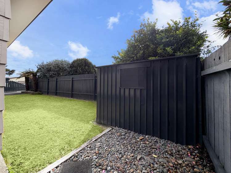 2/16 Bunnythorpe Road Papakura_16